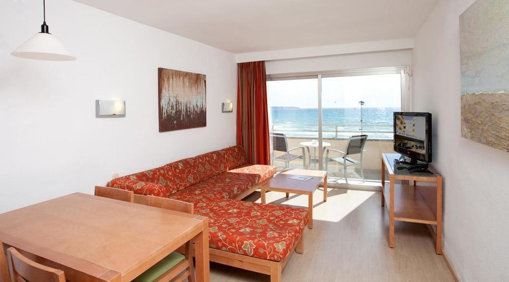 Отель Fontanellas Playa Apart